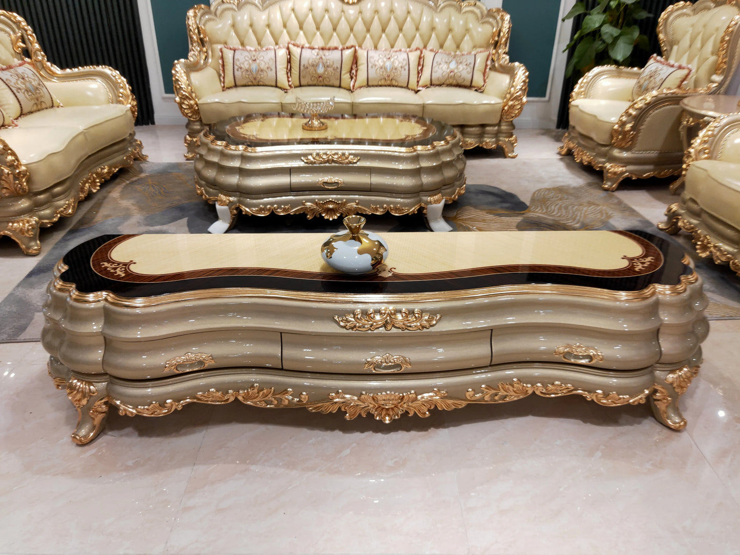 ZX07 Golden Chesterfield Sofa Set Single Living Room Furniture with Wooden Frame and Sponge Filling Arab Style Bed