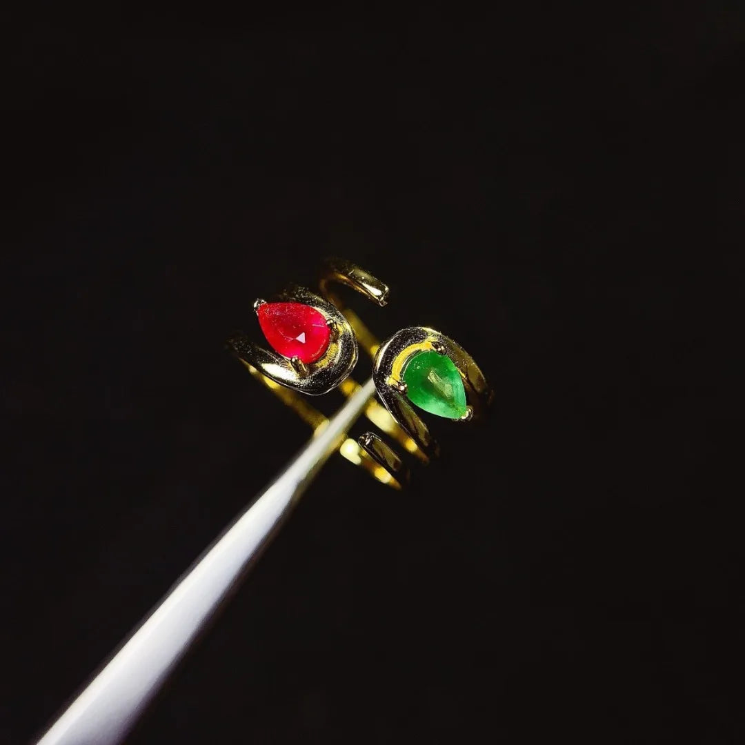 Exquisite Emerald S925 Sterling Silver Ring A Luxurious Designer Piece for The Modern Woman Timeless Elegance Redefine