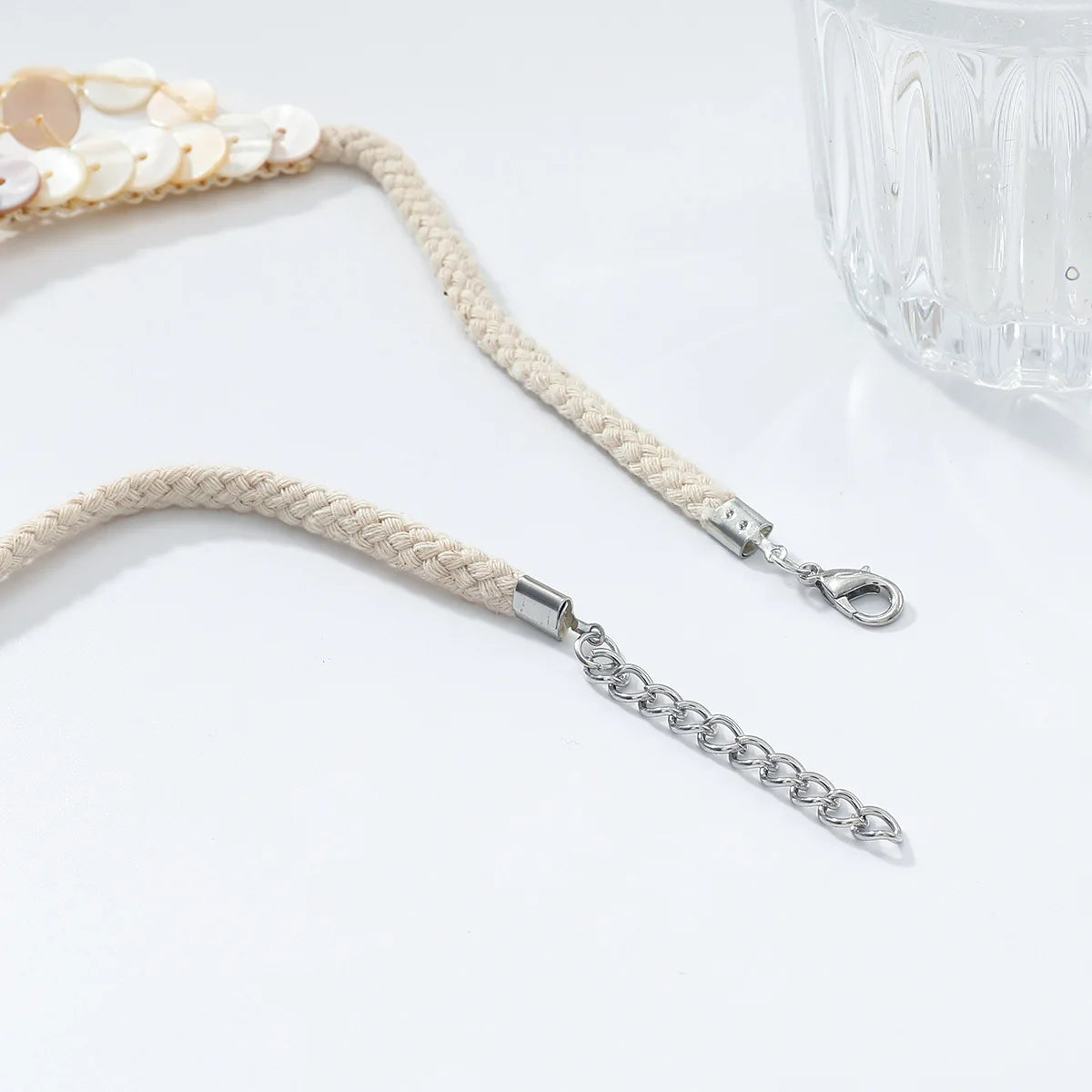 Multi-Layered Necklace Beach Vacation Style Hand-Woven Shell Tassels Simple and Fashionable for Women Accessory Party Gift