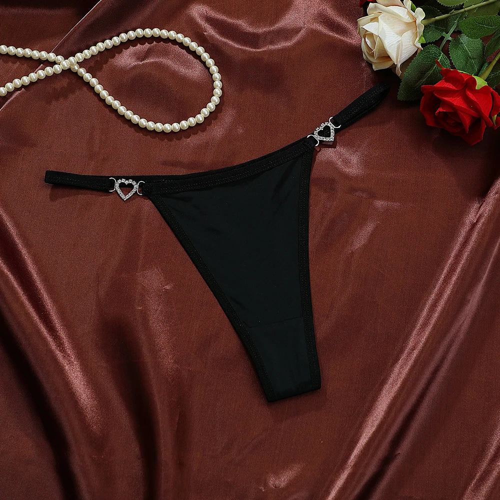 Women Sexy Thongs Low Rise Ladies G-string Heart Decoration New Fashion Cotton Panties Super Comfortable Lingerie For Women