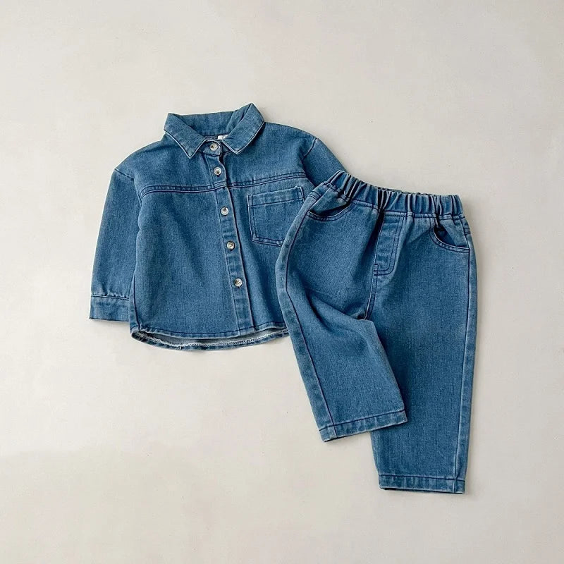 Baby clothes 2025 new children's solid color long sleeved denim set, boys and girls cardigan long pants casual sports two-piece