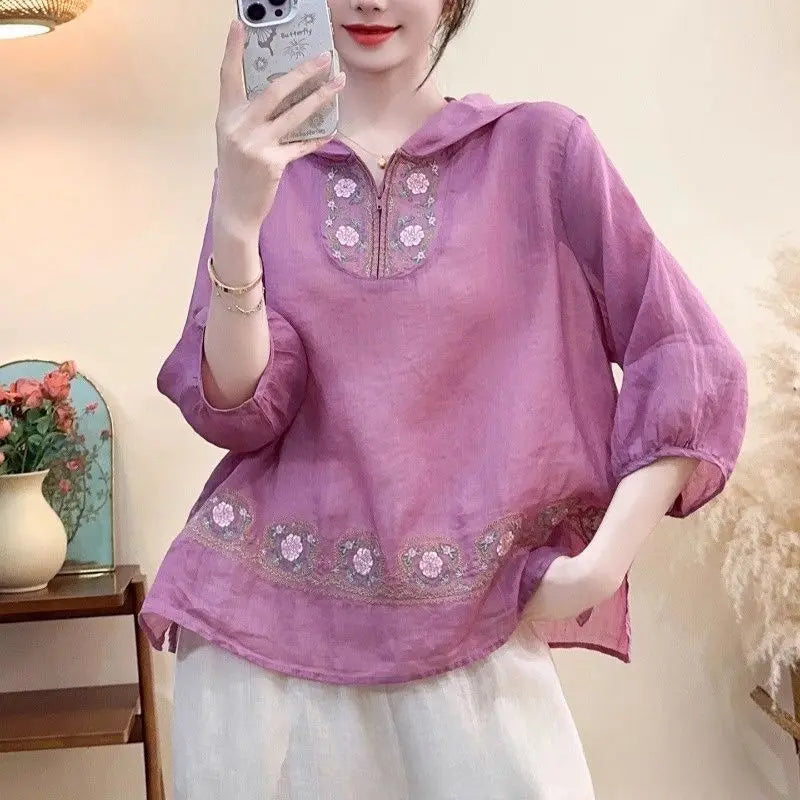 Summer New Embroidered T-shirt Casual Versatile Seven Sleeve Temperament Hoodie Lightweight Hoodie Top for Women