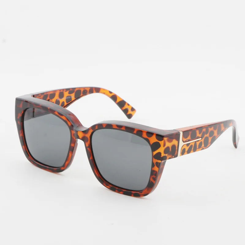 Polarized Fit Over Glasses Sunglasses for Women Men Wear Over Eyeglasses 100% UV Protection- Trendy Sun Glasses UV400 Protection