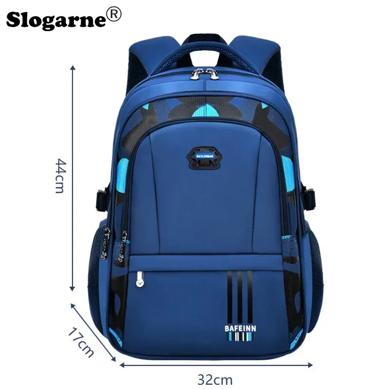 Primary and Middle School Students Schoolbag Boys Light Large Capacity Backpack Children Burden Relief Spine Protection Backpack