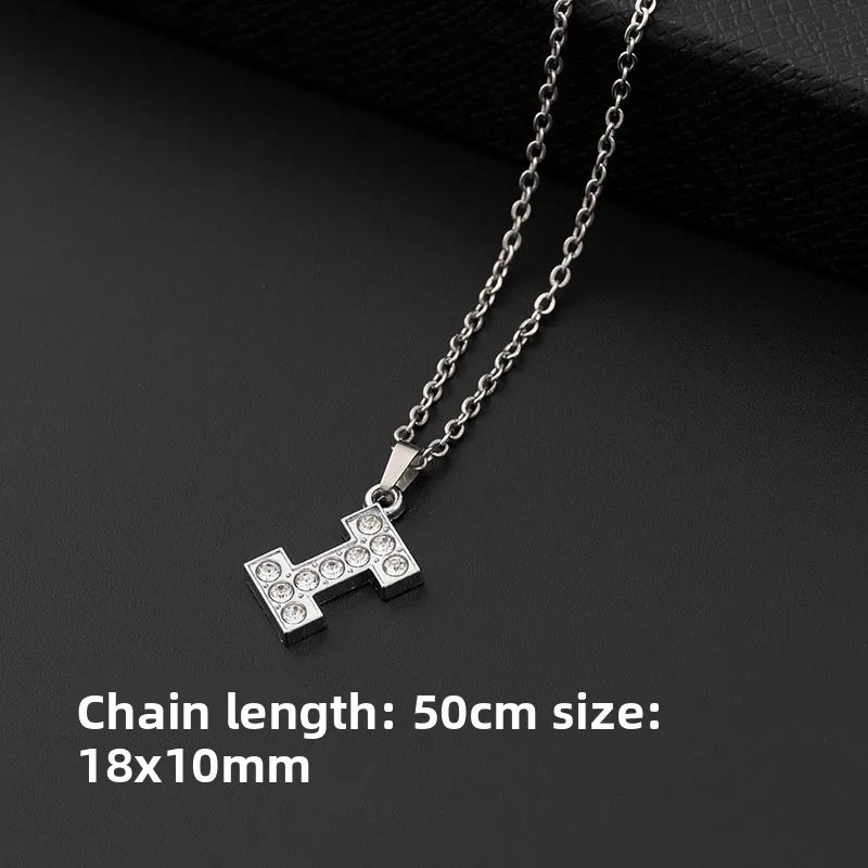 26-Letter Necklace Pendant Alphabet Jewelry Necklace Fashion Decorative Necklace