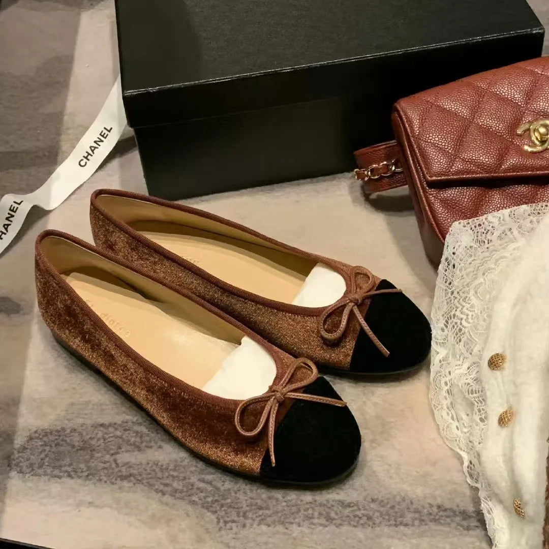 Flat Shoes for Women 2025 Spring and Autumn Round Toe Color Blocked Butterfly Bow Velvet Light Mouth Fashionable Single Shoe