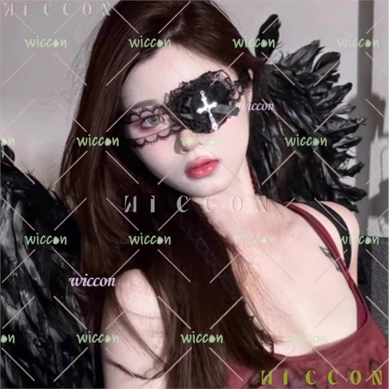 Halloween costumes ‌‌‌‌‌‌BGothic Lolita Nun Accessory Lace Eye Mask with Heart Halloween Cosplay Accessory disfraz halloweeen