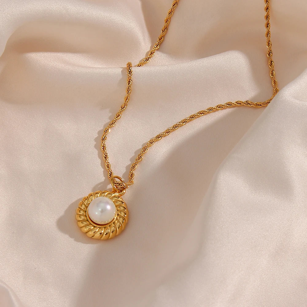 E.B.belle   Elegant Natural Stone Black Carnelian Lapis Lazuli Amethyst Simulated Pearl Pendant Necklace Rope Chian Necklace