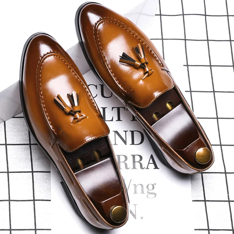 New Men Tassel Loafers Leather Formal Shoes Elegant Dress Shoe Simple Slip On Man Casual Footwear Zapato Hombre
