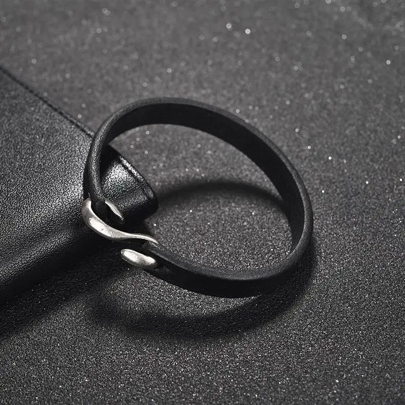Jiayiqi Men Bracelet Genuine Leather Bangle Retro Cuff Bracelet Classic Hooks Wristband Men Women Jewelry Gifts