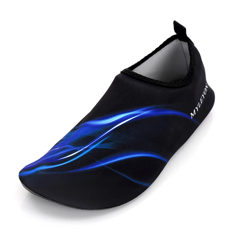 Water Shoes Men and Women Beach Camping  Adult Flat Soft Walking Lover Yoga  Sneakers Zapatos De Mujer Barefoot Shoes