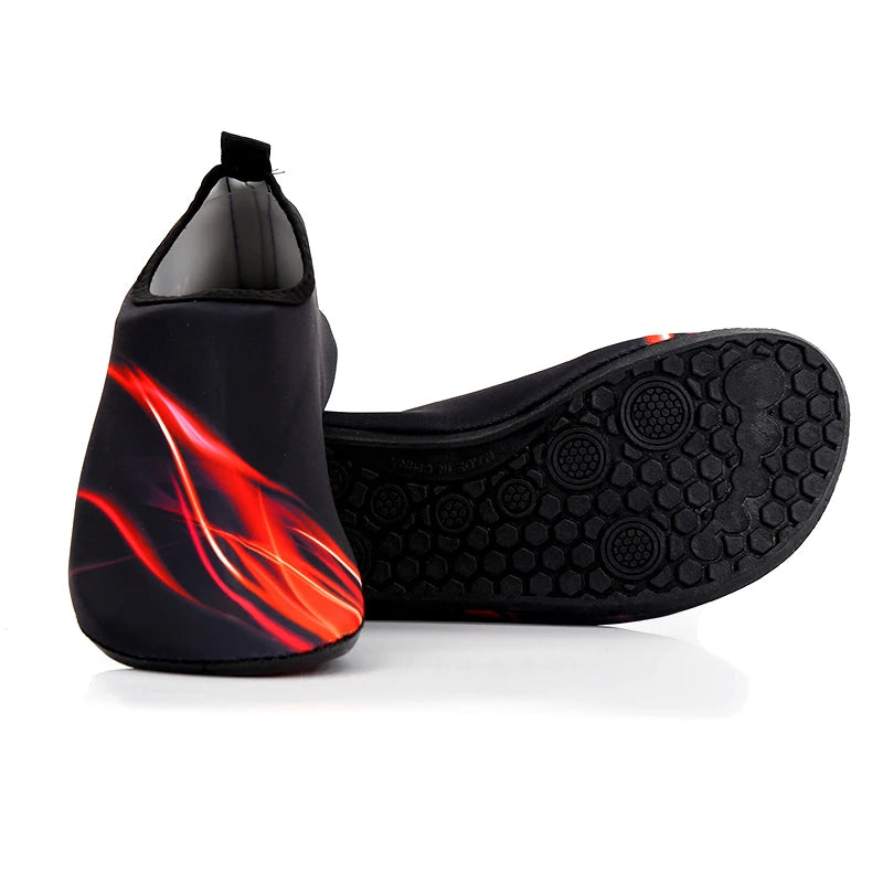 Water Shoes Men and Women Beach Camping  Adult Flat Soft Walking Lover Yoga  Sneakers Zapatos De Mujer Barefoot Shoes