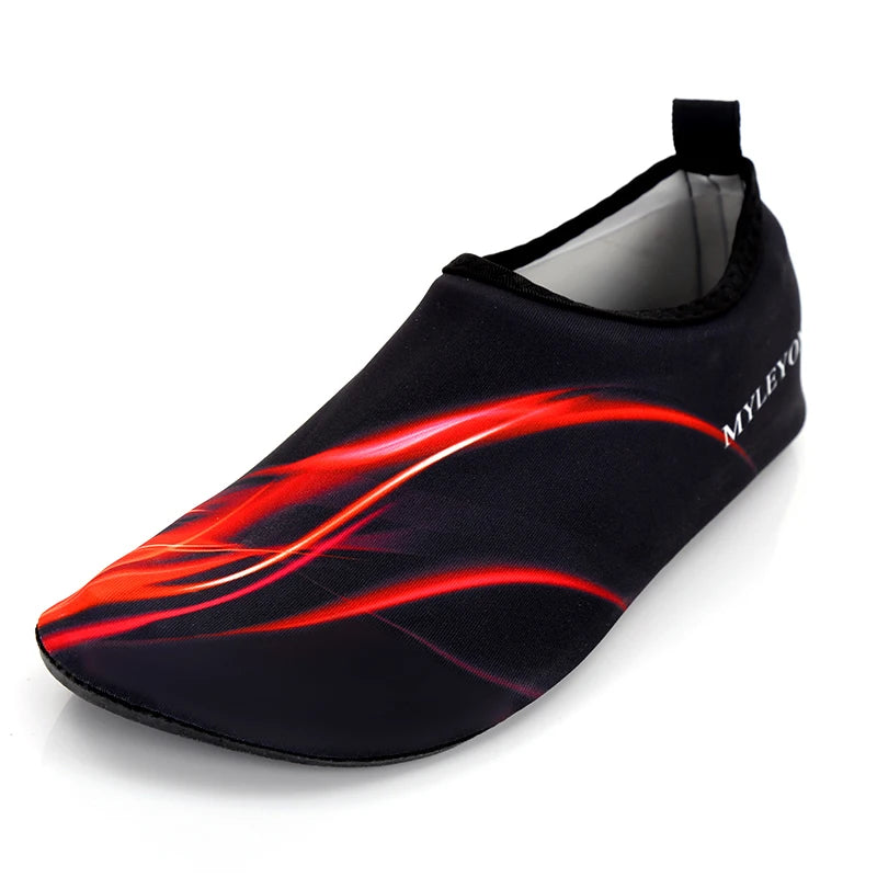 Water Shoes Men and Women Beach Camping  Adult Flat Soft Walking Lover Yoga  Sneakers Zapatos De Mujer Barefoot Shoes
