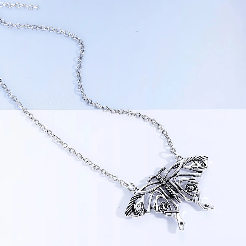 Mamma Mia Chain Antique Butterfly Pendant Yong Donna's Big Butterfly Necklace Costume Trendy Jewelry Accessories Women