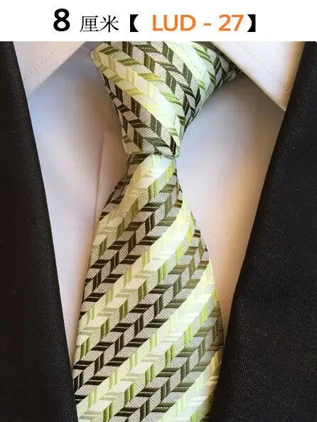 New Classic Silk Men's Ties Neck Ties 8cm Plaid Striped Ties for Men Formal Business Luxury Wedding Party Neckties Gravatas