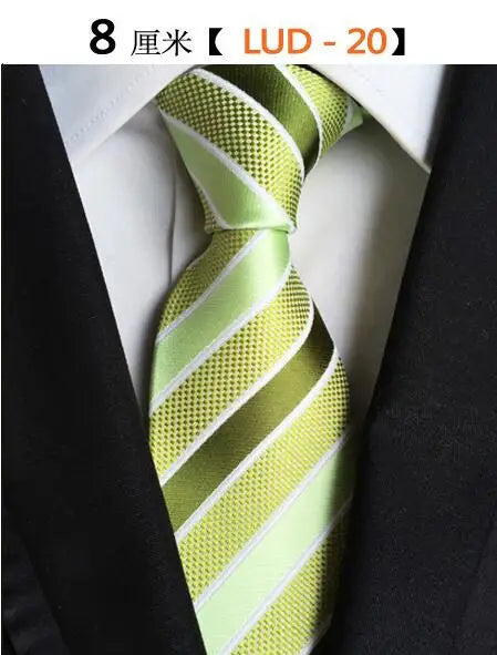 New Classic Silk Men's Ties Neck Ties 8cm Plaid Striped Ties for Men Formal Business Luxury Wedding Party Neckties Gravatas