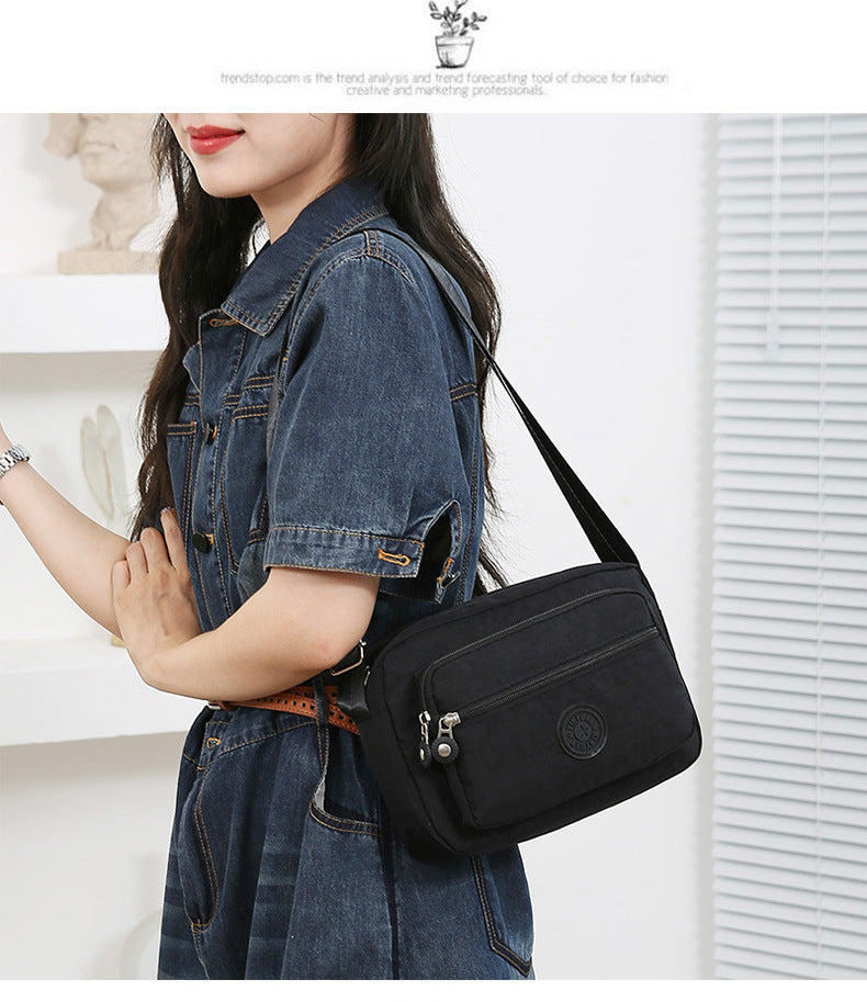 Fashionable Crossbody Bags for Women Leisure Shoulder Bag with Adjustable Shoulder Strap Zipper Closure Suitable for Daily Use