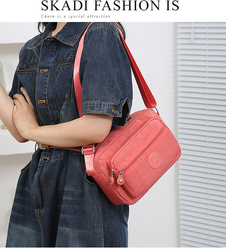 Fashionable Crossbody Bags for Women Leisure Shoulder Bag with Adjustable Shoulder Strap Zipper Closure Suitable for Daily Use