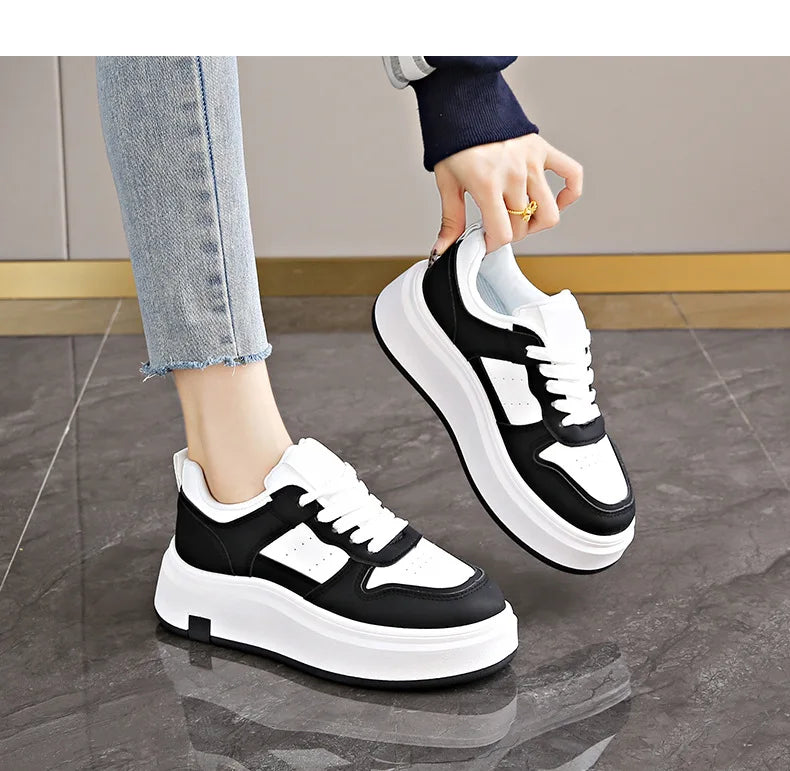 Women's Casual Sports Shoes Thick Bottom Low Tops Lace Up Vulcanised Shoes Lightweight Rubber Soled Winter Season Adult Footwear