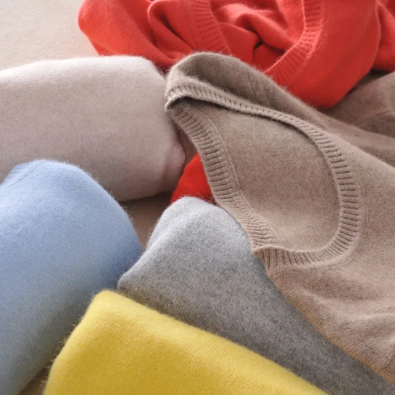 Women's Knitted Sweater round Neck Slim Fit Short Style Large Size Overhead Base Shirt Autumn Winter New Arrival Solid Color