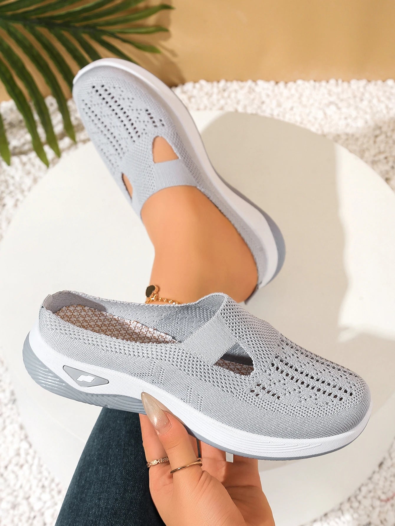 Women shoes Convenient and comfortable at home, one foot with a vent and half slipper women's summer shoes free shippiing shoes