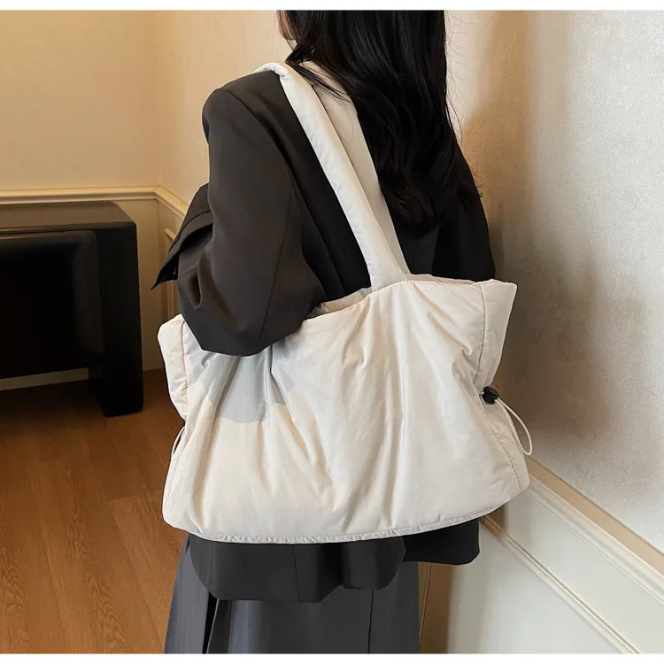 Women Nylon Bucket Shoulder Bag Large Capacity Tote Bag Fall Winter Versatile Cotton-padded Handbag Guangzhou High Quality Bag