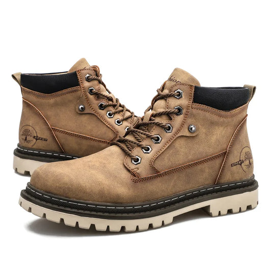 Men's High-Top British Style Motorcycle Boots Durable Cowboy Ankle Shoes Rugged Casual Non-Slip Leather Outdoor Work Footwear
