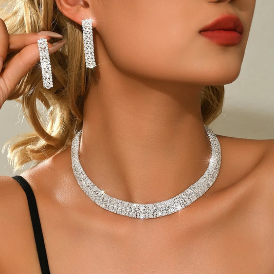 Stylish and Elegant Women's Super Sparkling Necklace and Earrings Jewelry Set, Simple and Luxurious Bridal Wedding Necklace and