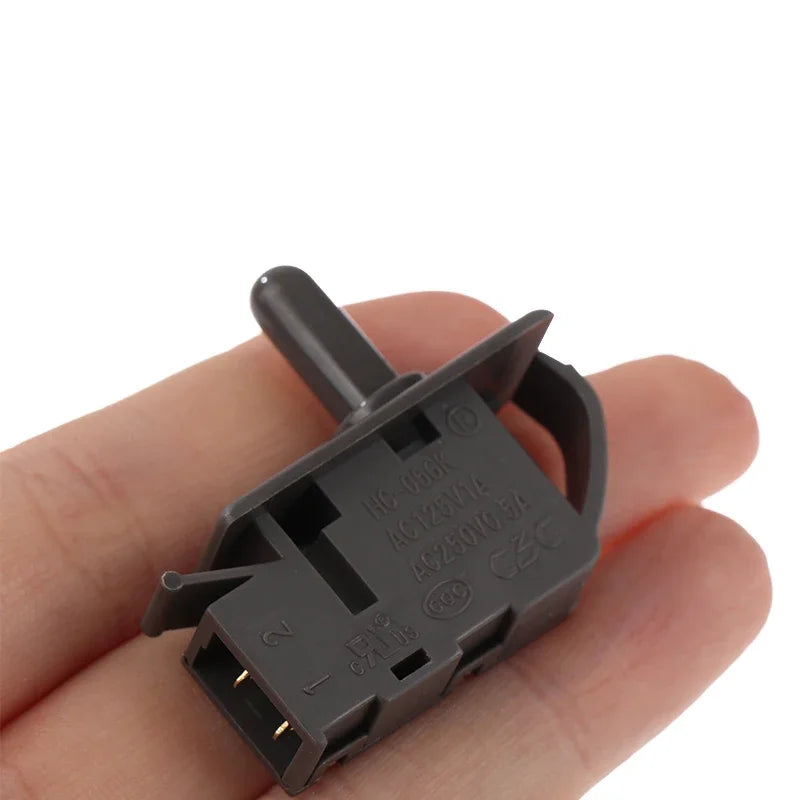 Refrigerator Spare Parts Door Light Control Normally Closing Push Button Switch Refrigerator Door Freezer Door Switch