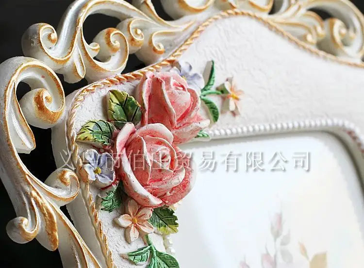 Wholesale of 6-inch Pastoral Photo Frames, Resin Painted Photo Frames, Rose Creative Photo Frames