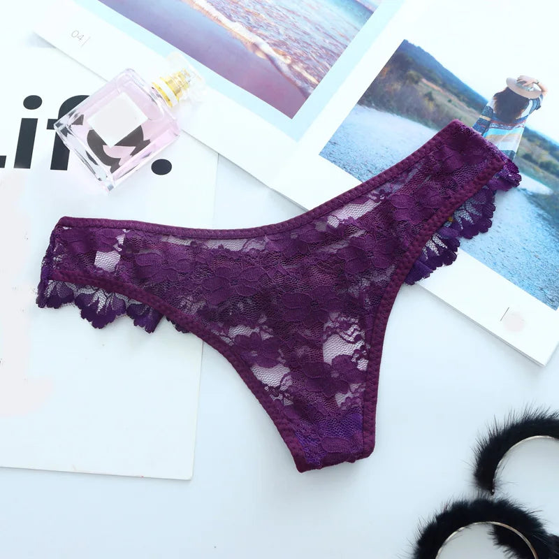 Women Sexy Thongs  Scalloped Floral Lace Fine Lingerie Low Waist Translucent Breathable Hollow Sheer Sexy Intimate Lingerie