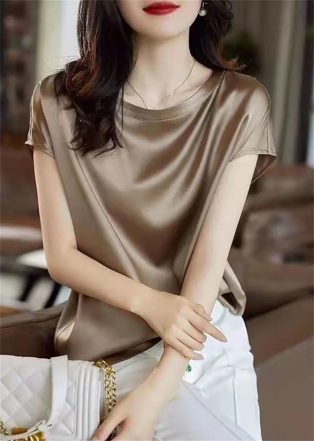 Satin Silk Shirts for Women Smooth & Shiny Short Sleeve T- Shirts Pullover Blouses Casual Loose Elegant Work Tops