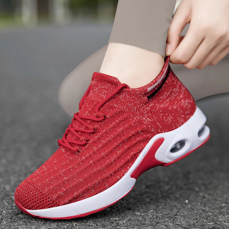 2025 New Women Walking Shoes Fashion Slip on Sock Sneakers Women Casual Breathable Wedges Shoes Ladies Loafers Flats Tenis shoes
