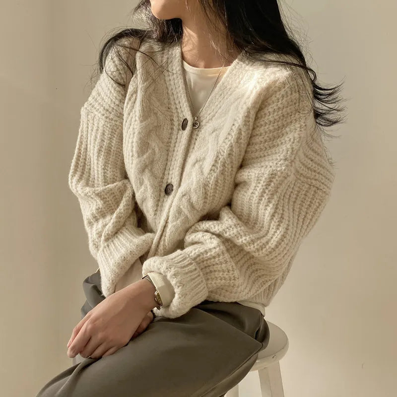 Fashion Knitted Cardigan Women V-nek Loose Sweater Casual Winter Warm Long Sleeve Coats Autumn Elegant Solid Color Knitted Tops
