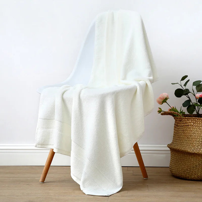 Classic Luxury Soft Bath Sheet Towels Cotton Luxury Bath Towels Highly Absorbent and Quick Dry Hotel Quality Bath Towels