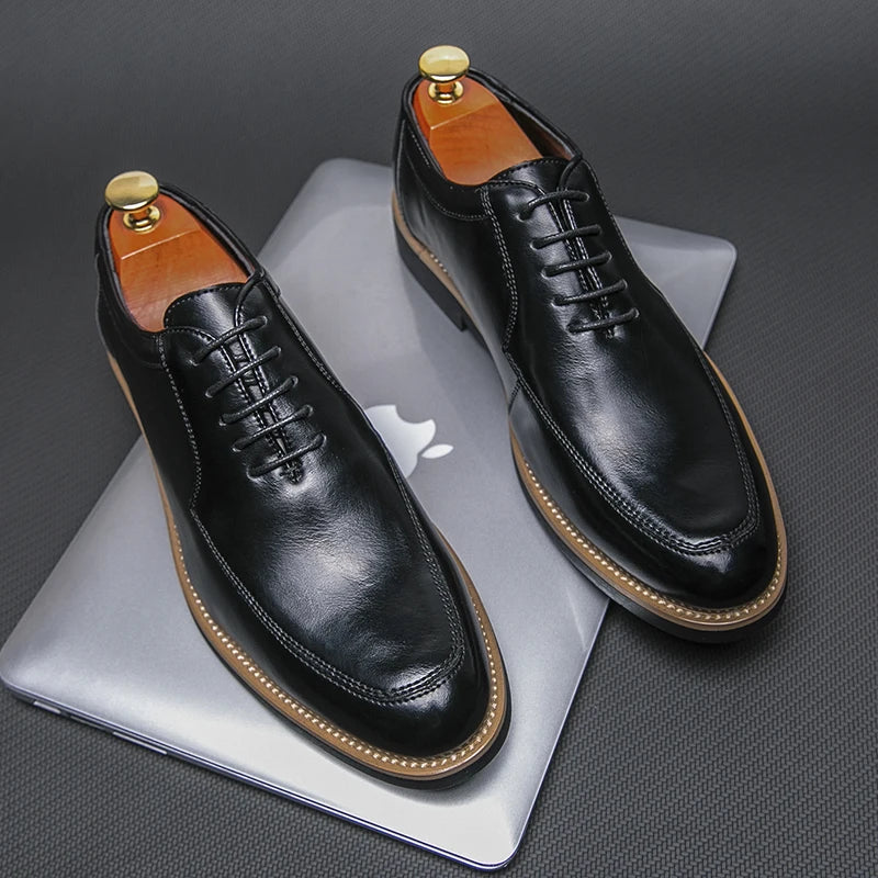 High End Brand Men's Party Formal Shoes Lace Up Pointed Men's Glossy Leather Shoes Classic Elegant Business Shoes Free Delivery