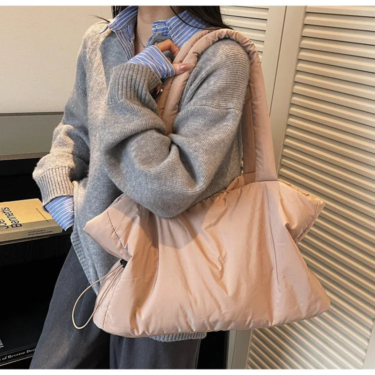Women Nylon Bucket Shoulder Bag Large Capacity Tote Bag Fall Winter Versatile Cotton-padded Handbag Guangzhou High Quality Bag