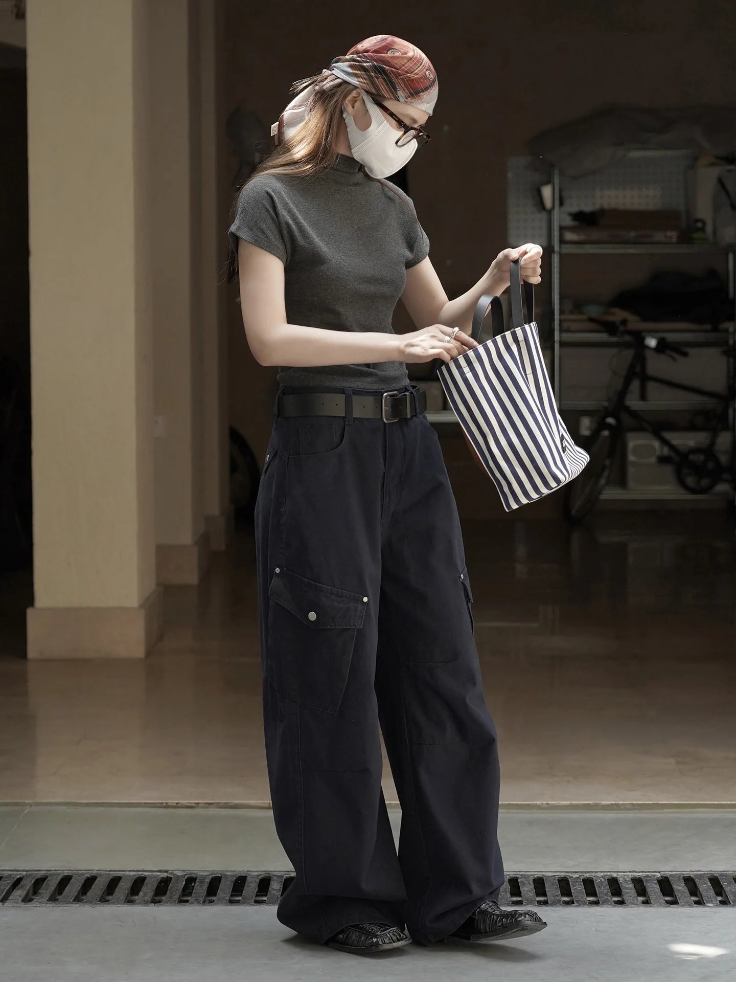 Retro and trendy waistband, workwear, large pocket, casual pants, three-dimensional and stylish pants for women