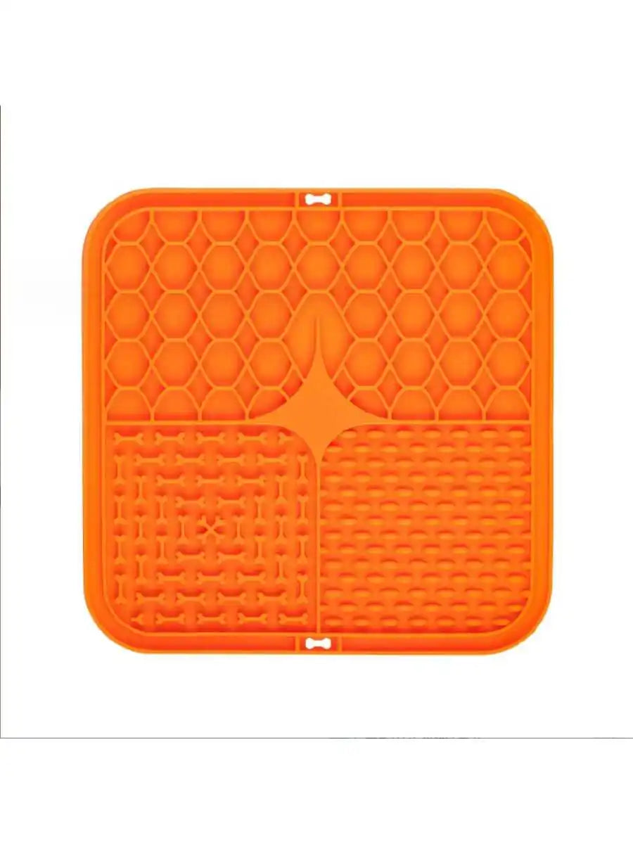 Pet Licking Plate, Slow Food Plate, Silicone Pet Slow Food Tableware Bowl, Suction Cup, Dog Licking Pad,Dog Cat Brush