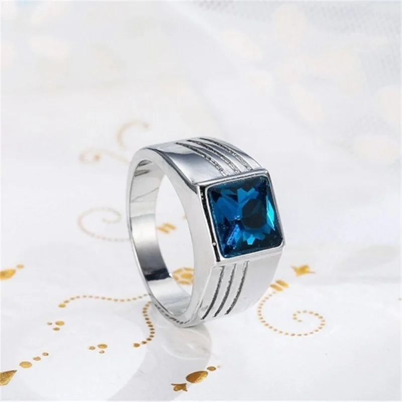 Men's Rings Simple Personalized Fashion Inlaid Sapphire Retro Style Business Trend Wedding Party Gift Jewelry