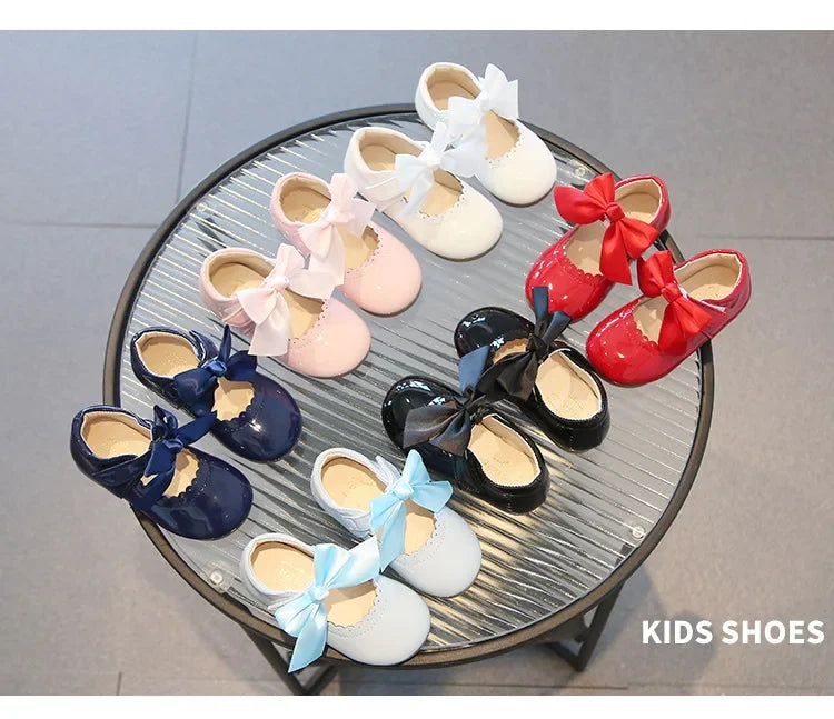 Little Girl Shoes 2025 Spring Autumn Children Princess Shoes Girls Oxfords Candy Colors Kids Soft Patent Leather Shoes For Girl