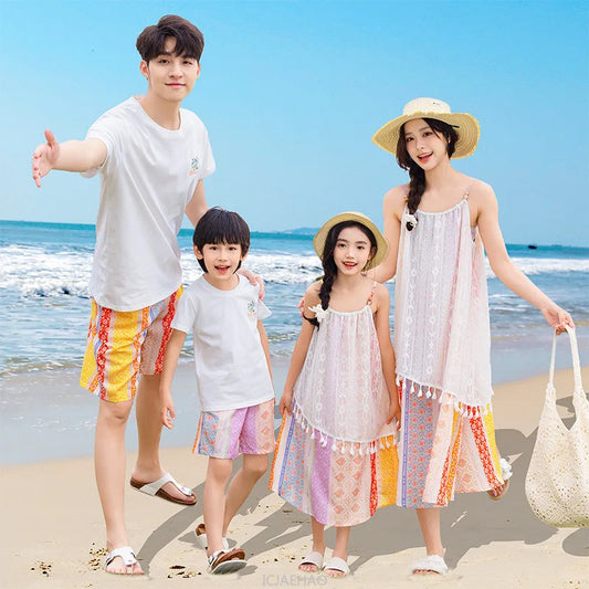 Dress 2025 Woman Vacation Couple Parent-child Beach Family Resorts Look Matching Holiday Outfit Mom Daughter Clothes Dad Son Set