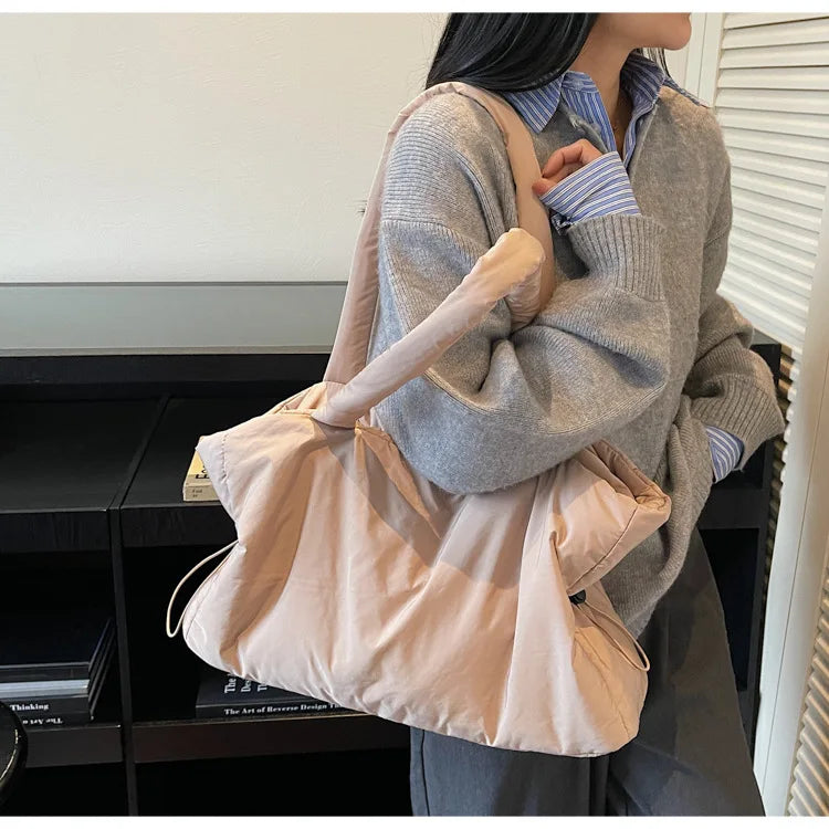 Women Nylon Bucket Shoulder Bag Large Capacity Tote Bag Fall Winter Versatile Cotton-padded Handbag Guangzhou High Quality Bag
