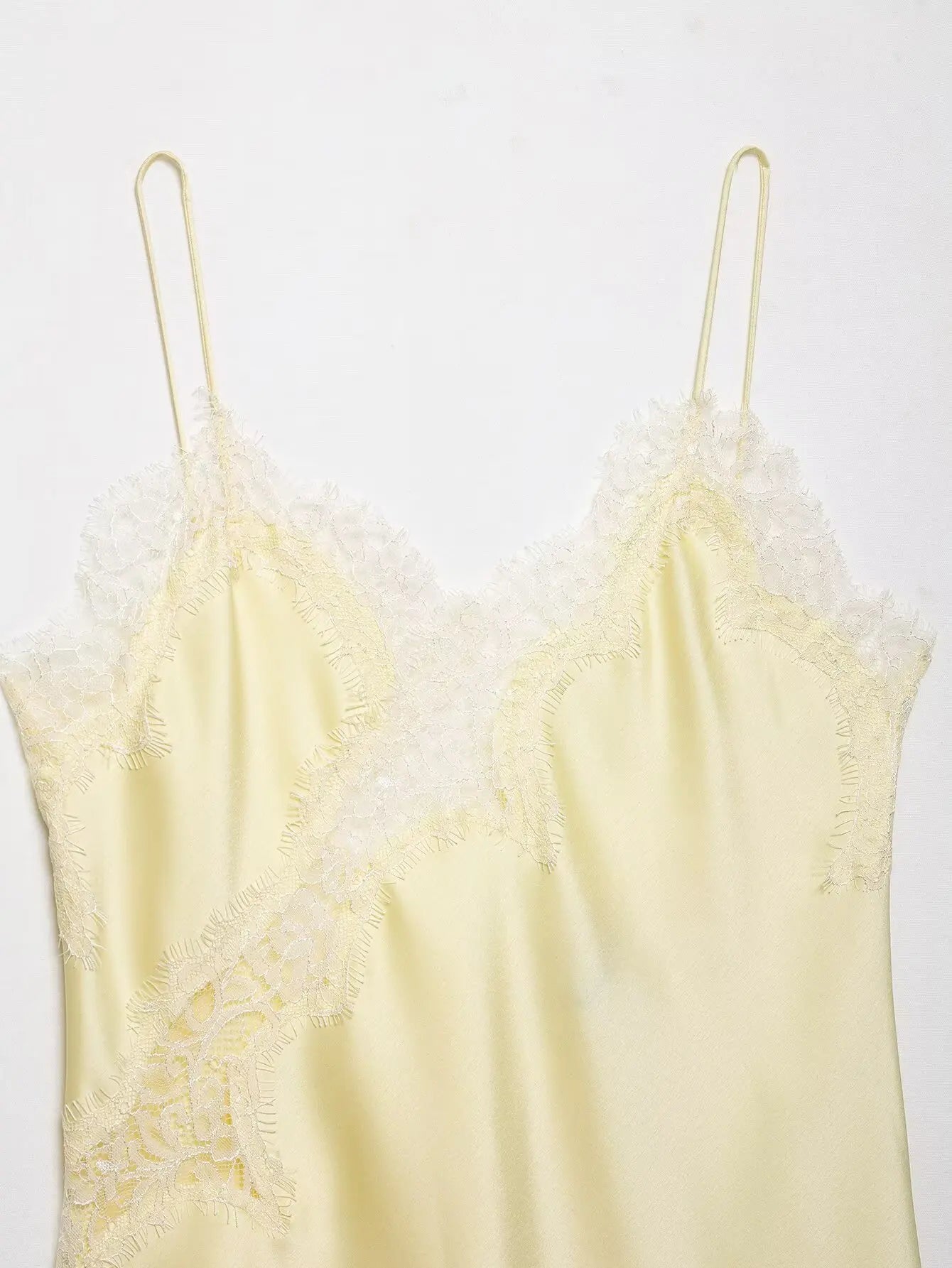 HH Summer Women Chic Sexy Lace Spliced Suspender Tops Woman V-neck Sleeveless Backless Hollow Asymmetrical Hem Design Top