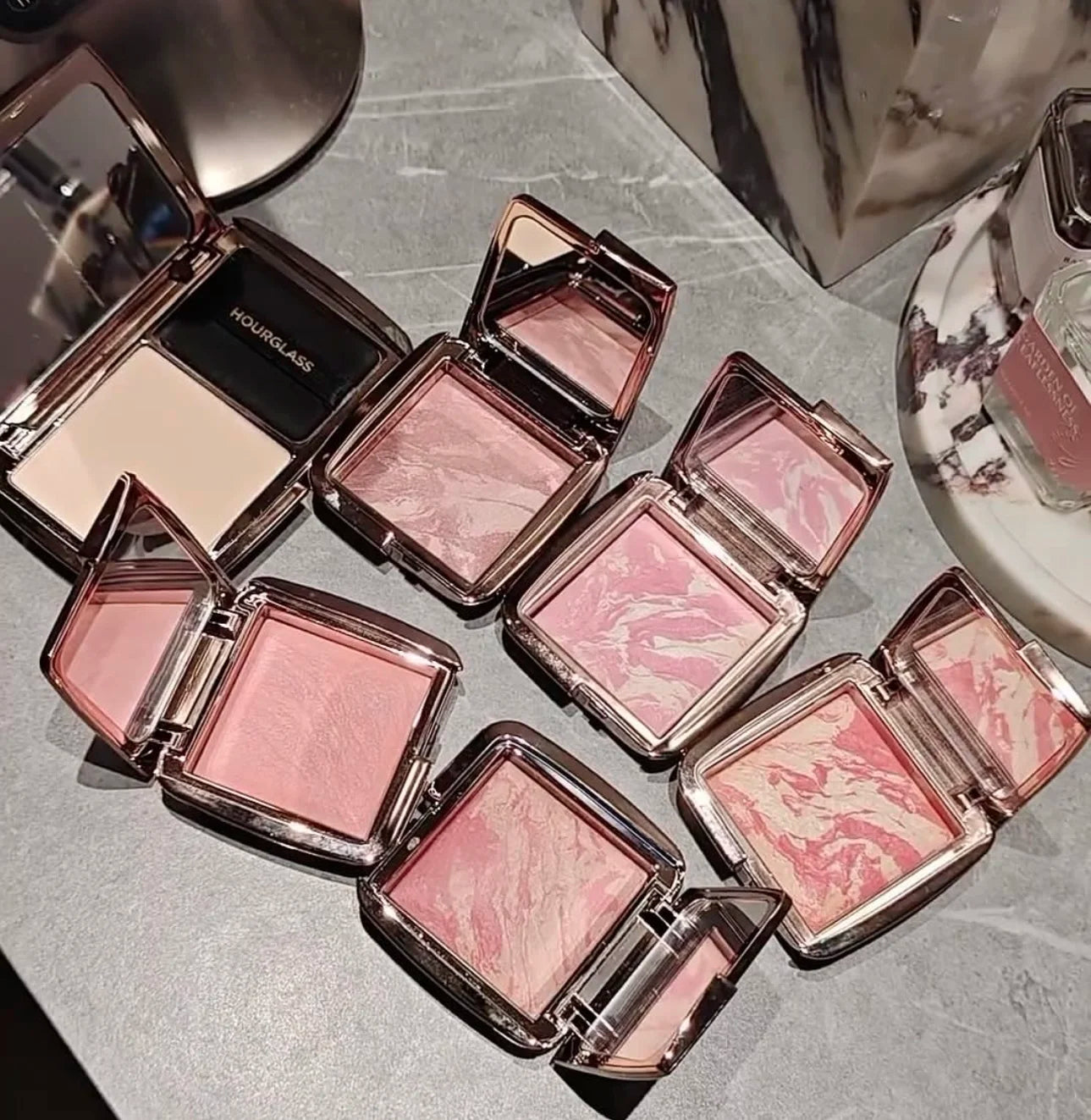 2.4g Original Soft Natural Matte Lasting Marble Blush Ethereal Glow Diffused Heat Mood Exposure Hourglass Ambient Lighting Blush