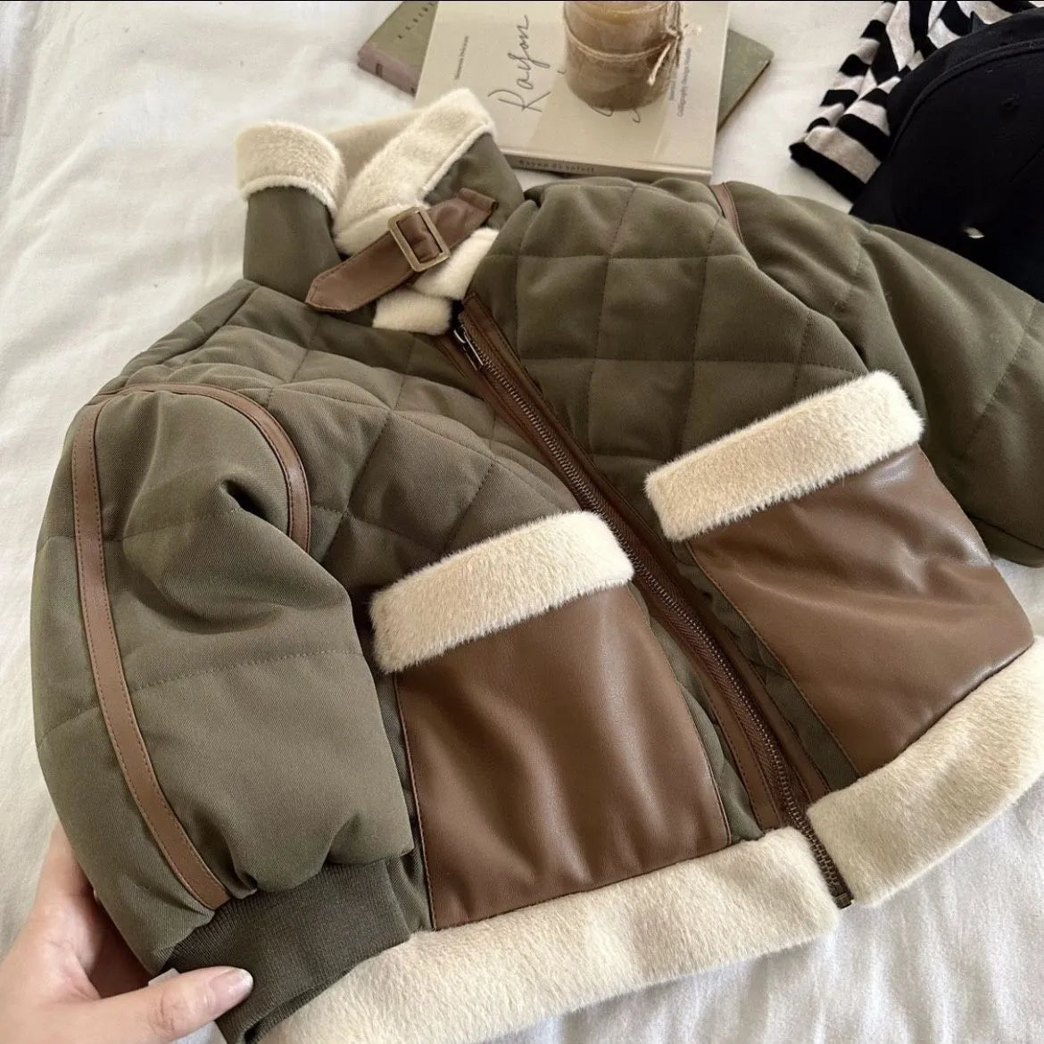 Winter New Children's Jacket Boys and Girls Baby Plush Thickened Cotton Coat Warm Jacket Motorcycle Coat  Autumn