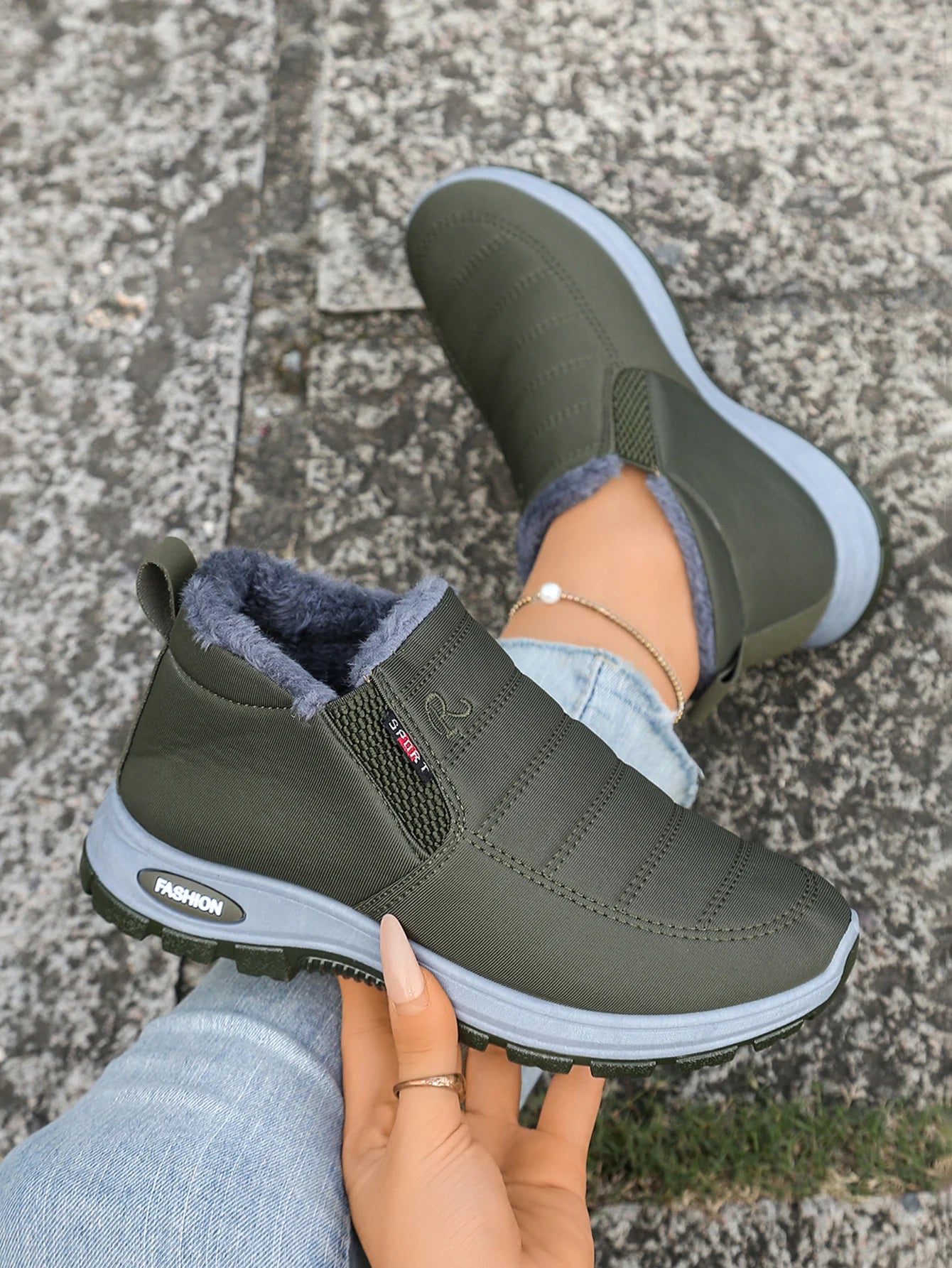 Women's Shoes, Women's Sports Shoes, Fleece and Thickened Boots, Lightweight Soft-Soled Women's Snow Boots