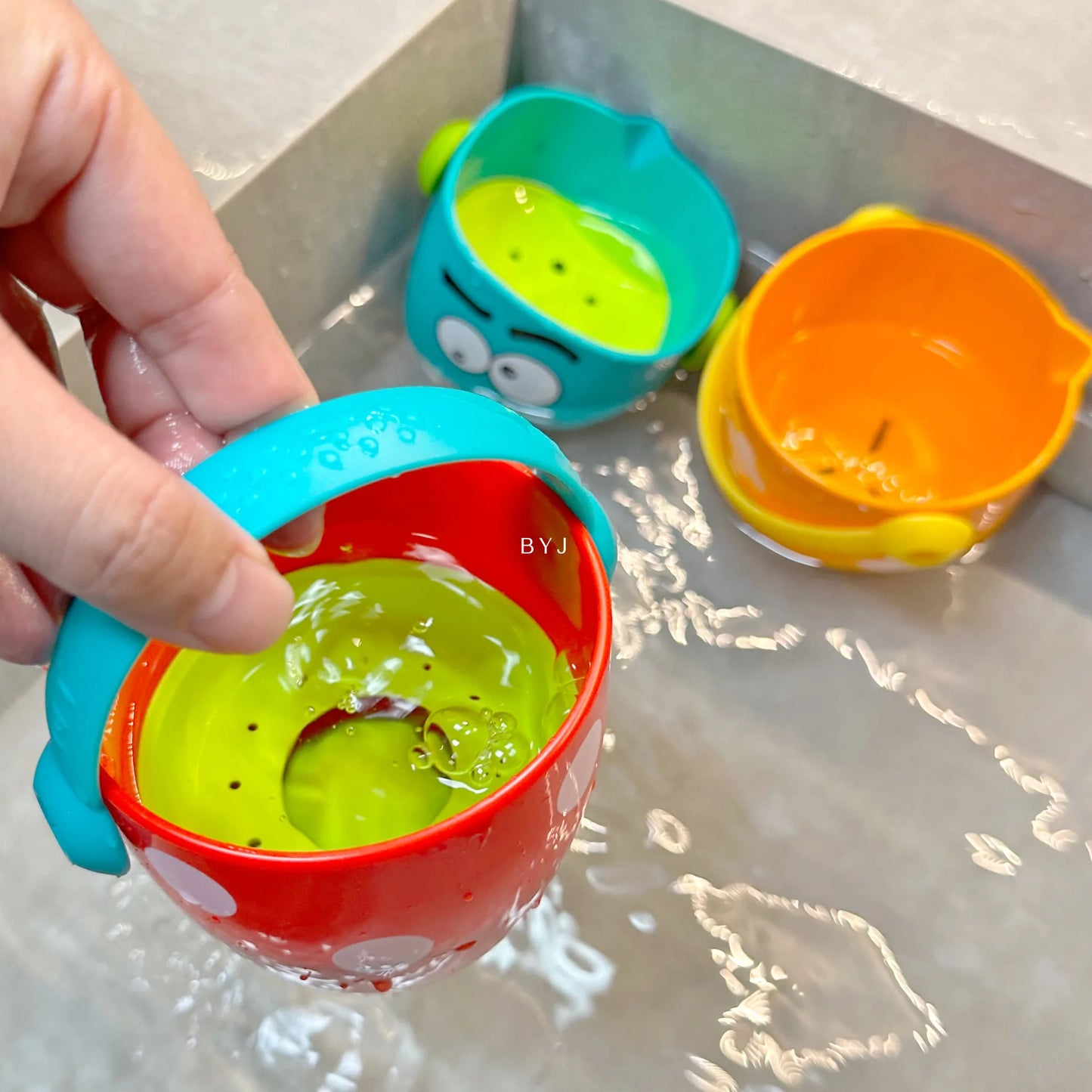Baby Shower Bath Toys Baby Bathroom Bathtub Mini Leaky Bucket Beach Toys Sprinkling Shower Play Water Cups Gifts For Toddler