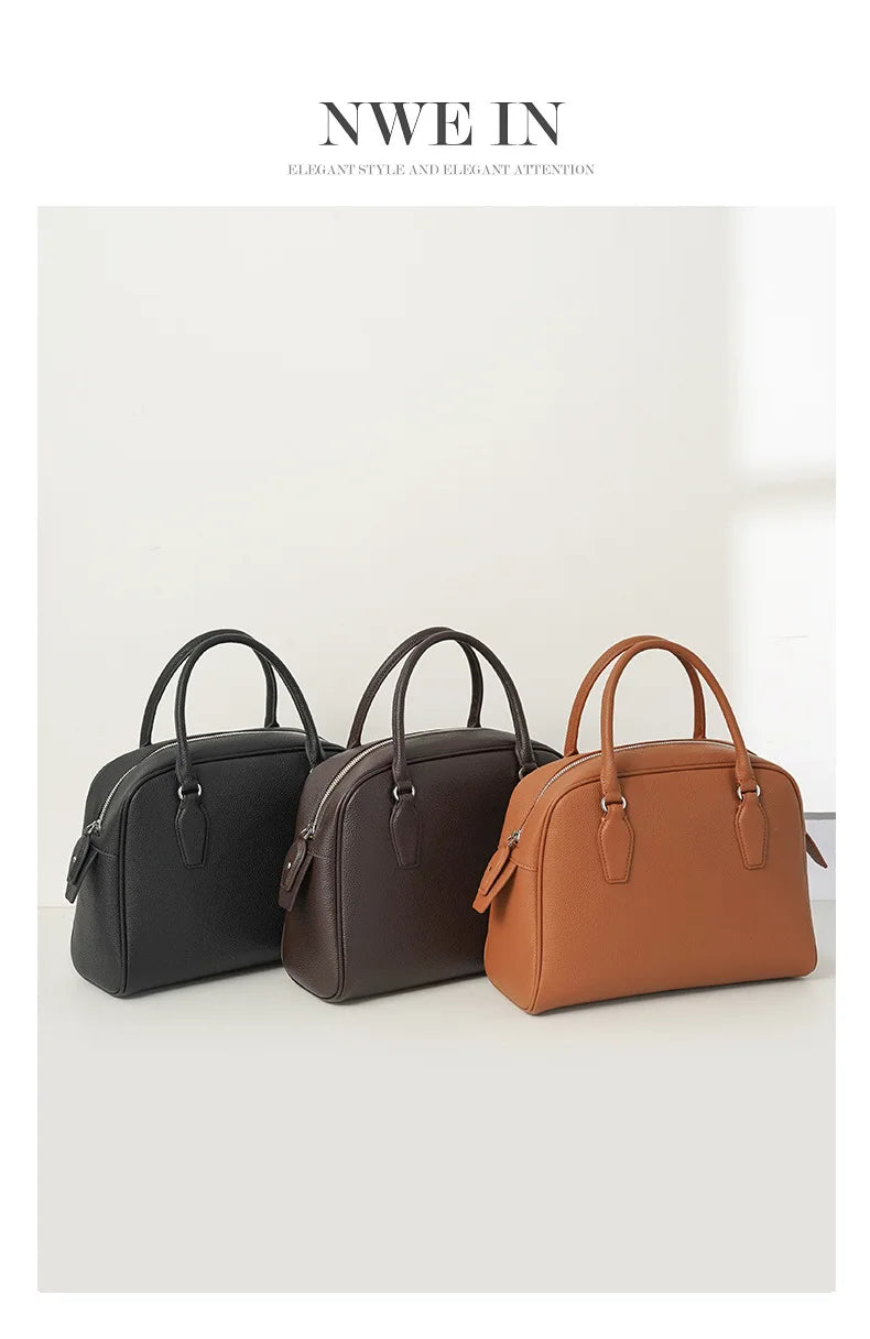 New Women's Handbag, Simple Casual Bag, Large-Capacity Briefcase, Fashionable Commuter Tote Bag, Retro-Style Water-Repellent Bowling Bag