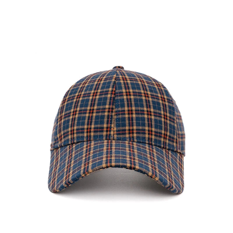 The retro and fashionable color-blocked checkered baseball cap is suitable for daily casual shopping, outings and dates